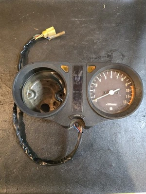 Suzuki GS550 1978 velocímetro medidores pantalla panel tacómetro  Foto 1 de 3