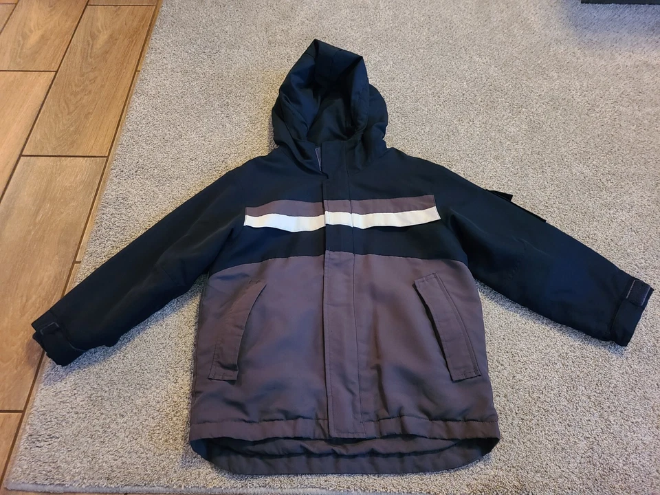 GAP 夹克海军蓝灰色白色男孩小号 6/7 男孩孩子 — 第 1/4 张图片