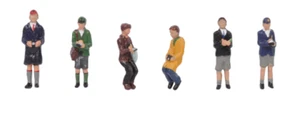 Figuras Scenecraft 36-401 Trainspotters/School Boys (Pk6) calibre OO - Imagen 1 de 1