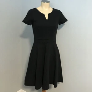 ANN TAYLOR ~ BLACK Split Neck Cap Sleeve Fit & Flare DRESS Sz 0 NWT - Picture 1 of 5