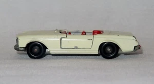 Vintage Lesney Matchbox No. 27 Mercedes 230-SL Cream  - missing windshield - Picture 1 of 13