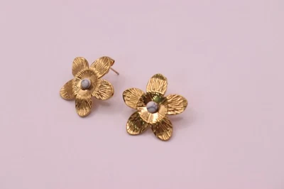Women's rose-shaped earrings made of gold-tone stainless steel - Image 1 of 4