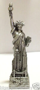 Figurine Statue de la Liberté 4" avec base drapeau souvenir de New York SKYLINES 