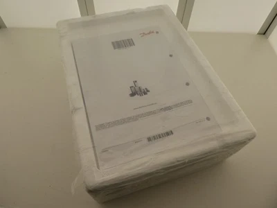 Danfoss Frequenzumrichter / VLT2805PT4B20STR / 1.1kVA (25-8-26-5) - Bild 1 von 3