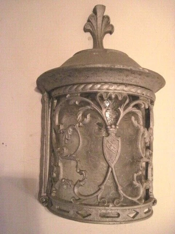 VINTAGE EXTERIOR PORCH WALL LIGHT FANCY ALUMINUM WITH CRACKLE SLUMPED GLASS Cover