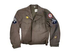 Segunda Guerra Mundial 1945 Ejército de los Estados Unidos Ejército de los Estados Unidos Pacífico Occidental uniforme de lana Chaqueta Ike 36S SPC  - Imagen 1 de 6