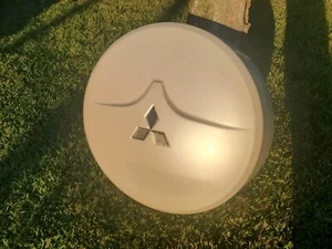 Mitsubishi Montero OEM Genuine Spare Tire Hard Shell Tire Cover VGC - Picture 1 of 5