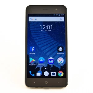 ZTE Blade A520 Dual-SIM 8GB Gold geprüfte Gebrauchtware neutral verpackt - Zdjęcie 1 z 4