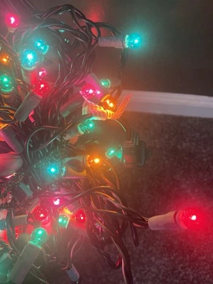 Luces de Navidad 4 cuerdas perlas multicolores con 50 bombillas en cada una Foto 1 de 3