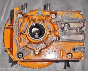 Kurbelgehäuse für Dolpima PS 90/190/290 Kettensäge - orange - Picture 1 of 3