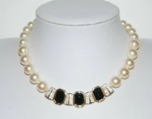 SWAROVSKI SWAN LARGE FAUX GLASS PEARLS & RHINESTONE CENTERPIECE CHOKER NECKLACE - Picture 1 of 12