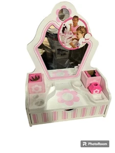 Juego de salón de belleza Melissa & Doug - Imagen 1 de 2