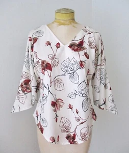 Vtg 70s white brown sketch floral poly knit top butterfly sleeves point hem M/L - Picture 1 of 5