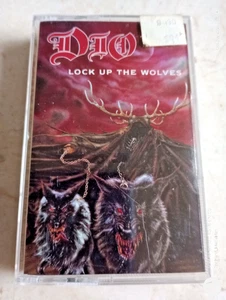 NEW SEALED DIO LOCK UP THE WOLVES CASSETTE TAPE - Picture 1 of 2