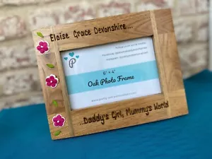 Daddy's Girl Mummy's World | Personalised Oak Wood Photo Frame | 6x4" or 7x5" - Picture 1 of 7