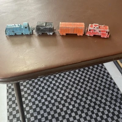 midgetoy vintage metal train cars  Rockford Illinois - Image 1 of 2