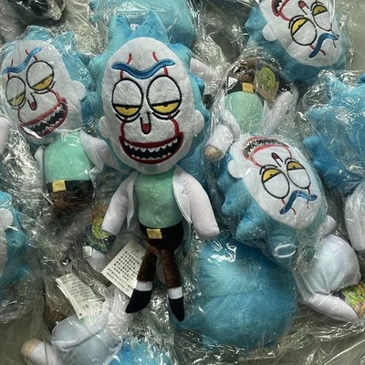 Chaveiro Rick and Morty brinquedo de pelúcia boneca de terror filme Halloween legal engraçado - Imagem 1 de 4