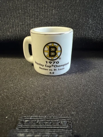 NHL Stanley Cup Crazy Mini Mug Boston vs. St Louis 1970 Champs 4-0 Collector Cover