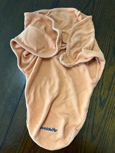 Gebrauchter orangefarbener SwaddleMe Babyschlafsack Größe S - Bild 1 von 3