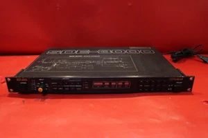 USED Roland SDE-3000 Digital Delay Rack Effect Vintage from Japan U1932 230721 - Picture 1 of 12