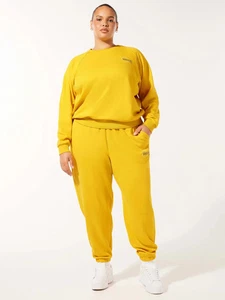 Savage X Fenty Xssential Terry Sweatpant Sweatshirt Logo Yellow Sunflower Medium - Picture 1 of 11