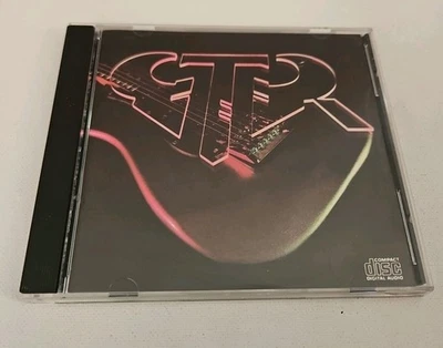 GTR - (Self Titled) 1986 Steve Howe,  Steve Hackett - RARE LIKE NEW Oop CD Foto 1 de 4
