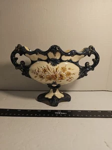 JARDINIERE, majolica, late 19th century. - Picture 1 of 14