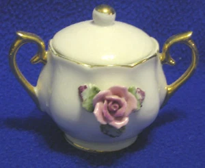 Pequeño tazón de azúcar de porcelana con tapa y rosa 3D - envío inc - Imagen 1 de 1
