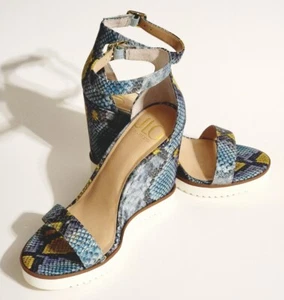 JLO Jennifer Lopez Platform Wedge Sandals Reptile Blue & Yellow 7.5M Shoes Heels - Picture 1 of 13