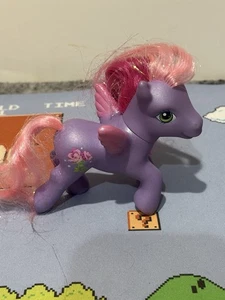 My Little Pony G3 Pegasus Royal Rose Crystal Princess 2005 - Imagen 1 de 6
