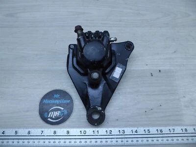 Yamaha XS400 Y235-8 1978. pinza freno trasero y soporte Foto 1 de 4