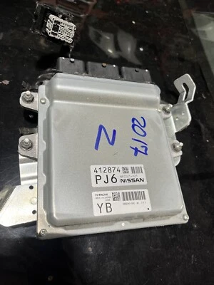 Nissan 370Z 2017 cupé unidad de módulo de control del motor 3,7 L automático ECM ECU BCM Foto 1 de 3