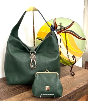 New Dooney & Bourke Leather Samba Logo Lock Shoulder Bag W/Pebble Kiss Clutch - Image 1 of 4