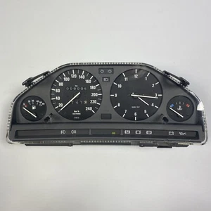 Tacho BMW E34 Kombiinstrument 1381852 - Bild 1 von 7