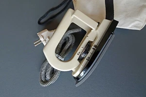 Reisebügeleisen CEP /CP857 60erJahre - Neuzustand s. Bilder - Bild 1 von 9