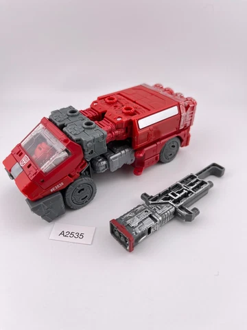 Transformers Siege Ironhide War For Cybertron WFC A2535 Cover