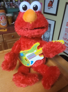 Rock & Rhyme 14" Elmo Interactive Singing Dancing Plush Doll Toy WORKS