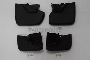 Paraspruzzi Anteriori E Posteriori Toyota FJ Cruiser OEM Originali - Foto 1 di 7