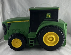 ERTL John Deere Tractor Carrying Case Fun On The Go 18 Toys Inside Tomy New - Picture 1 of 4