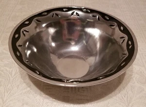 Author Court Designs Aluminum Serveware Bowl 7" Diameter - NEW! - Picture 1 of 7
