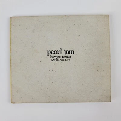 PEARL JAM – LAS VEGAS NEVADA OCTOBER 22 2000 – OFFICIAL BOOTLEG USA - 2 CD - Imagem 1 de 4