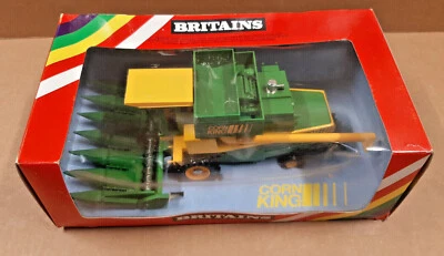 Britains Corn King Combine Harvester 1:32 scale #9576 in original box - Image 1 of 4