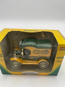 GearBox Toy 1912 Ford Crayola Delivery car 1:24 bank - Picture 1 of 7