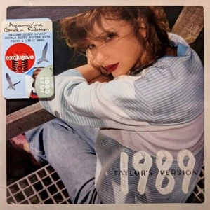 TAYLOR SWIFT 1989 (Taylors Version) Aquamarine Green *SEALED* CD Target Poster - Imagen 1 de 2