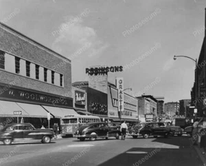 Flying Saucers Spotted In The Skies Classic 8 by 10 Reprint Photograph - Imagen 1 de 1