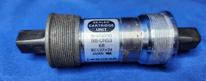 Nuevo de Lote Antiguo Shimano BB-UN53 Cartucho Sellado Soporte Inferior D H 118mm 68 1.37 x 24 - Imagen 1 de 1