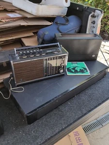 grundig satellite transistor 6001 With Case And Book - Picture 1 of 24
