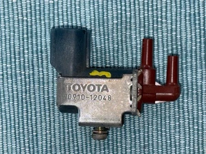 88-90 Toyota Tercel 1.5L Vacuum Switching Valve 90910-12048 Japan OEM Tested - Picture 1 of 2