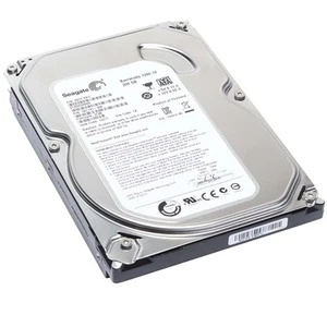 Seagate 1.5TB Hard Disk SATA 3.5" ST1500DL003 1500GB Internal Refurbished - Picture 1 of 2