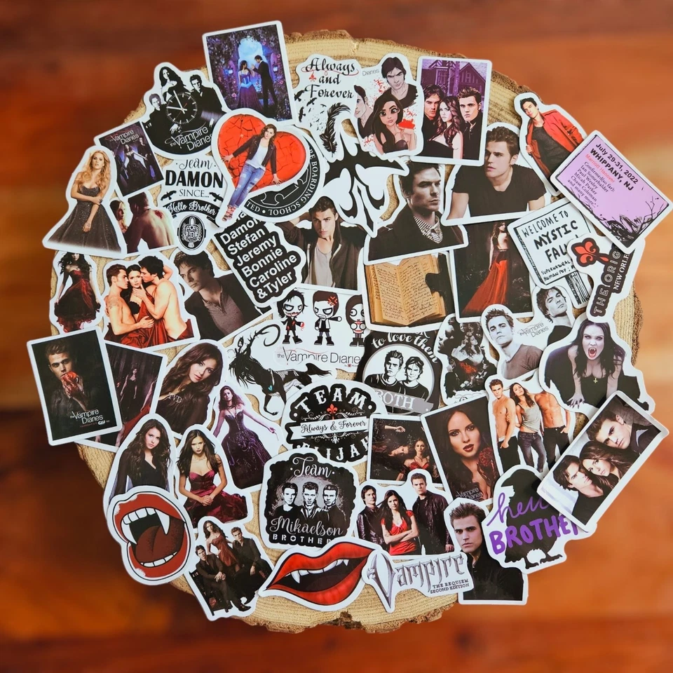 🍀 50 Vampire Diaries Aufkleber Sticker für z.B. Laptop Handy Skateboard - Bild 1 von 1